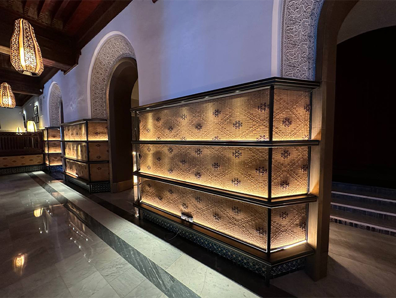 Présentoirs lumineux sur mesure – La Mamounia